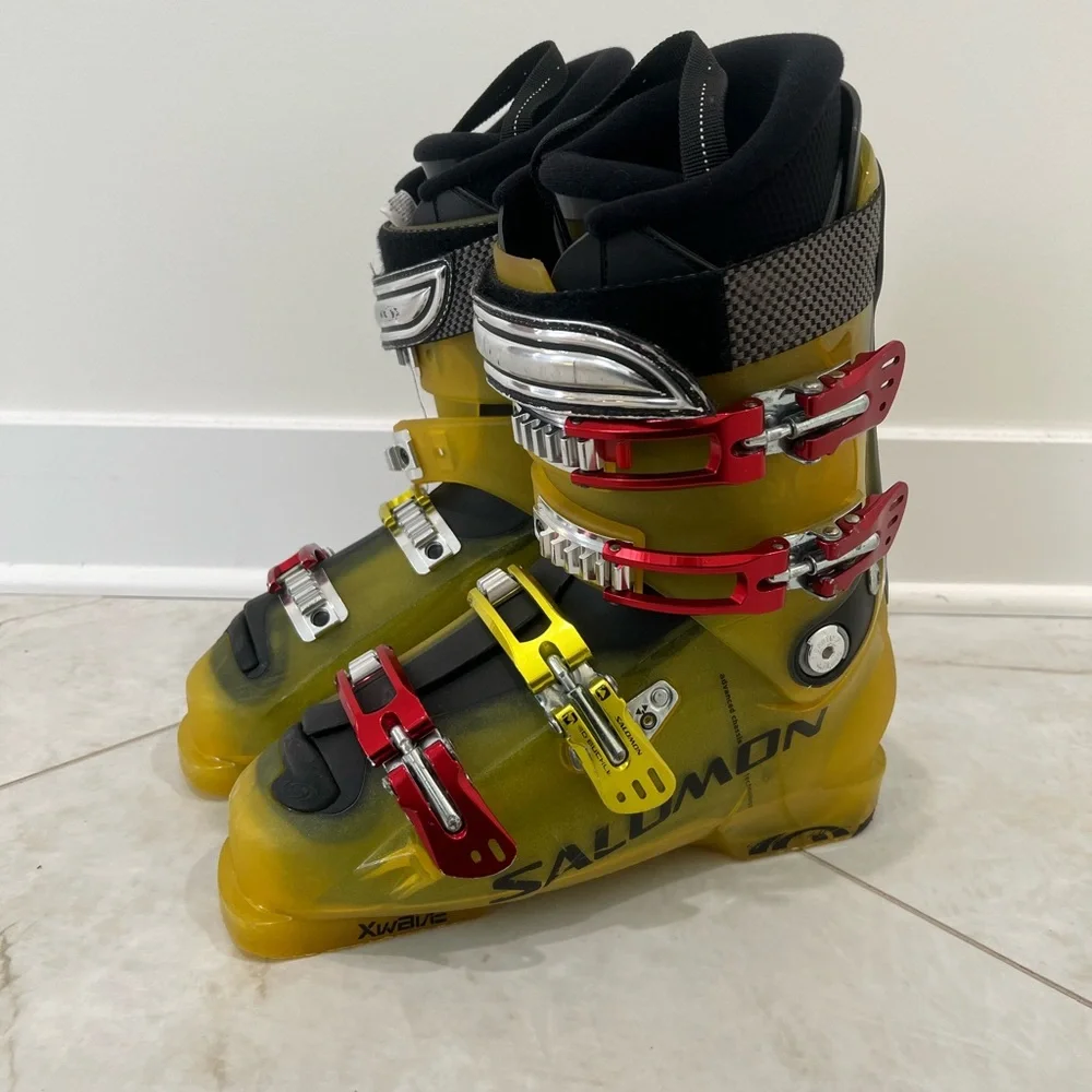 Salamon Yellow X Wave 10 Ski Boots Size 8 US